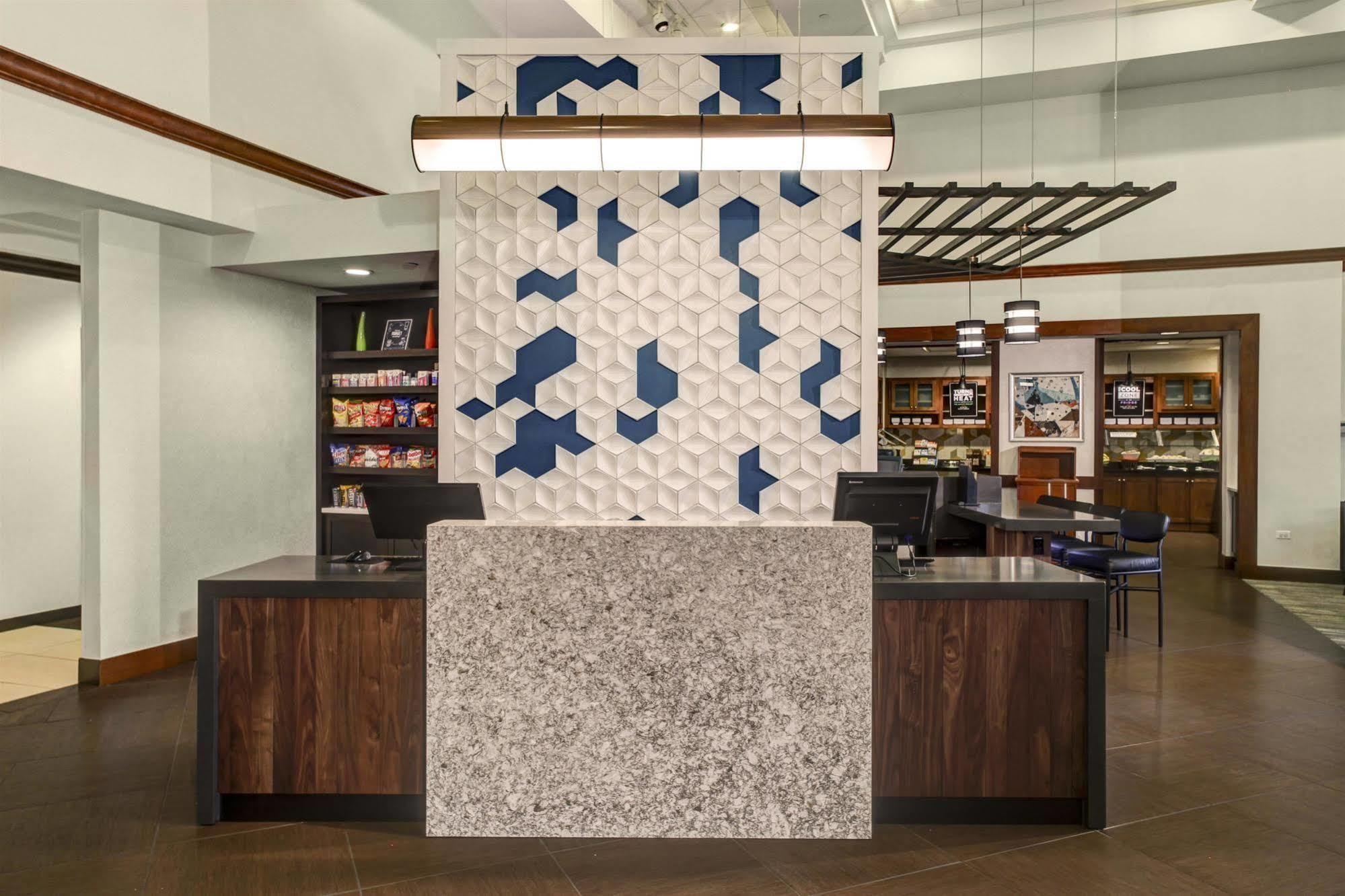 Hyatt Place Denver Airport Орора Екстер'єр фото